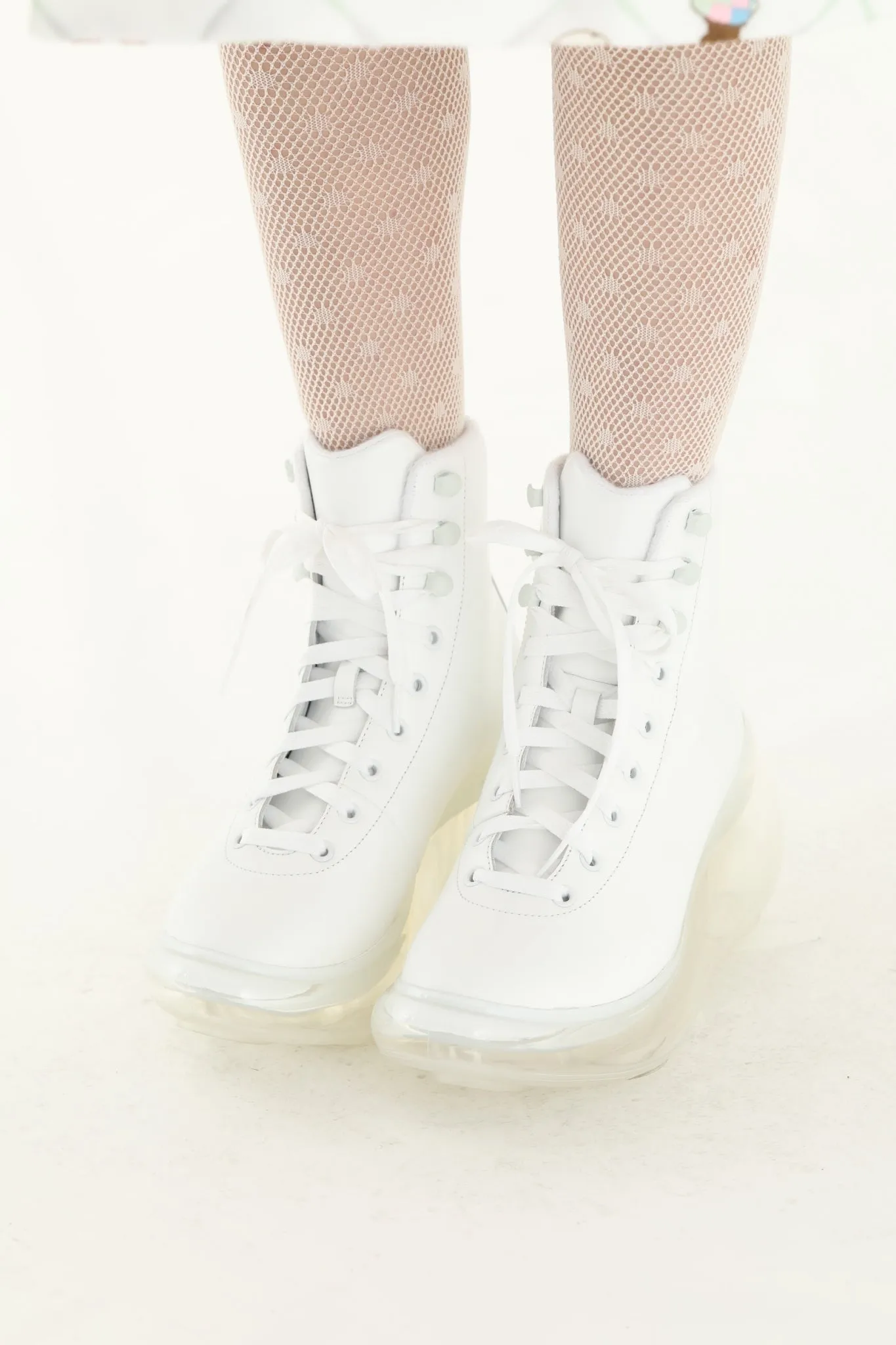 Ice skate boots / White