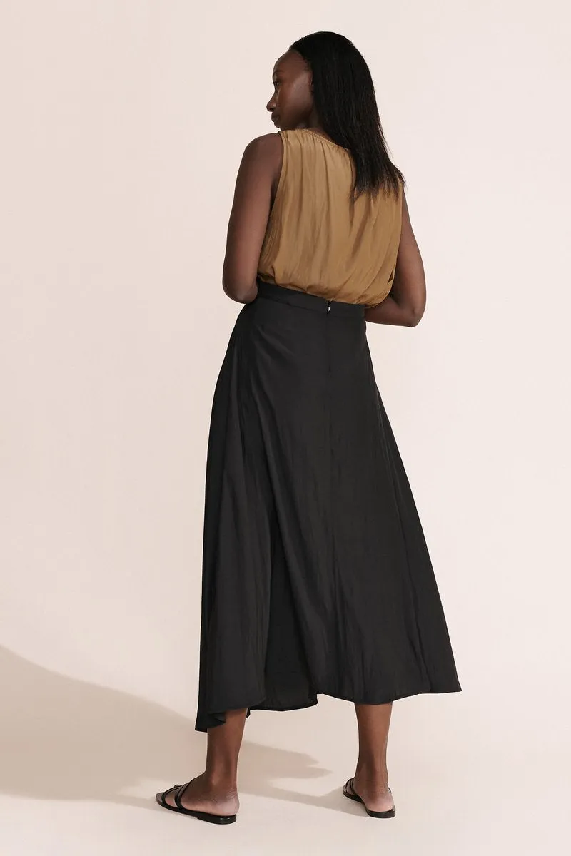 Samman Skirt