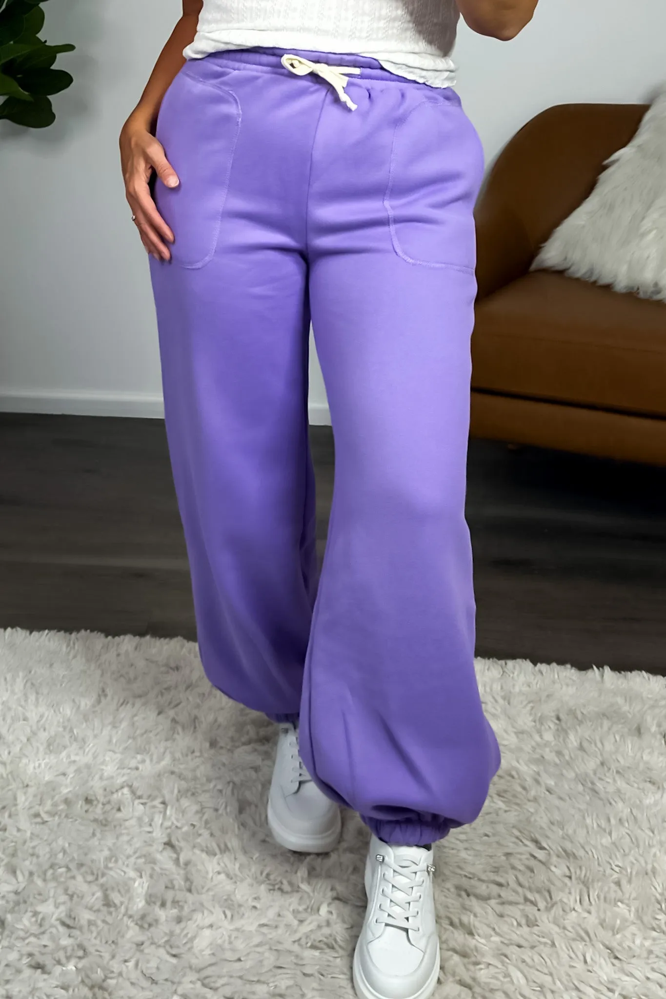 Selah Wide Leg Jogger Pants : Lavender