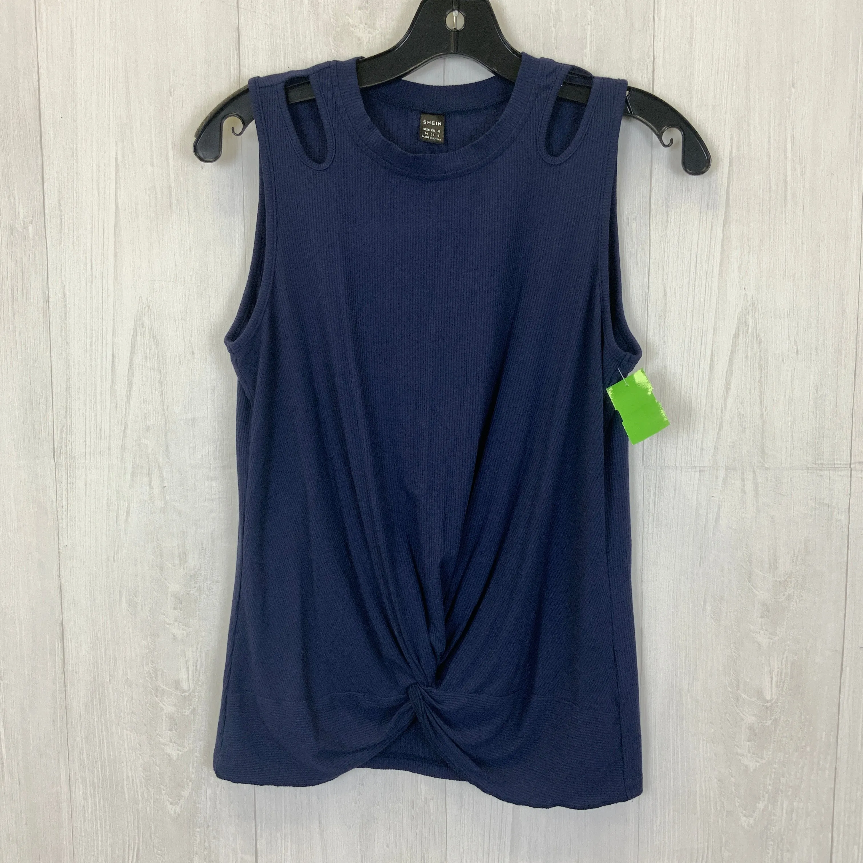 Top Sleeveless Basic By Shein  Size: M